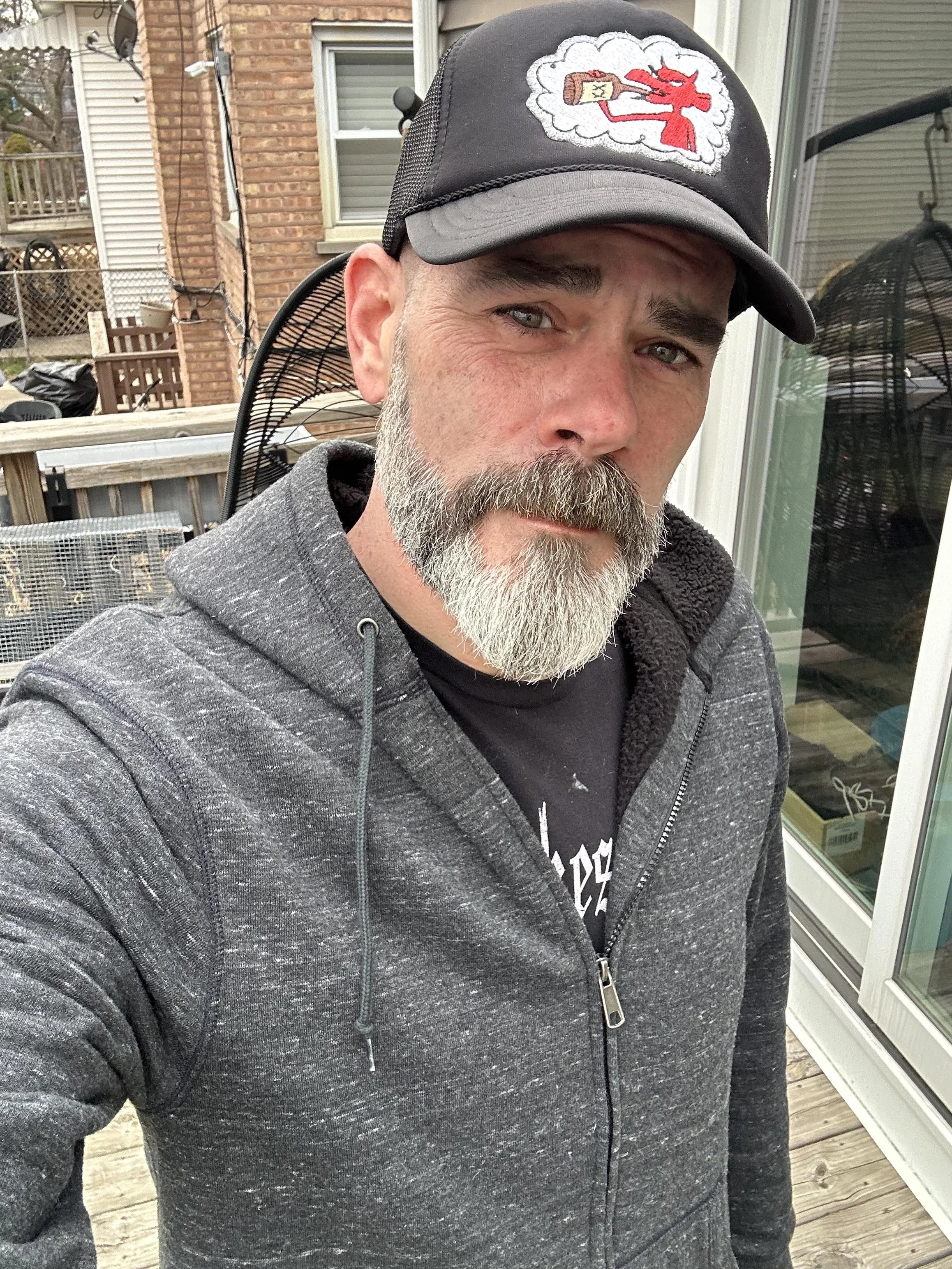 files/male_self_11.webp
